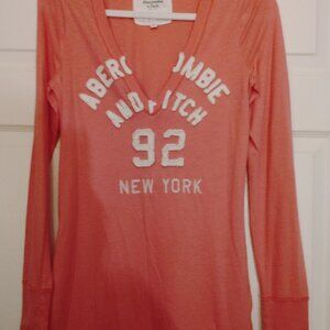 Abercrombie & Fitch Coral V-Neck Long Sleeved Vintage Girls Size Large